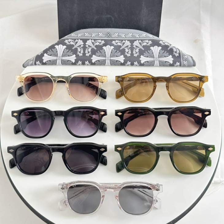 Picture of Chrome Hearts Sunglasses _SKUfw74808905fw